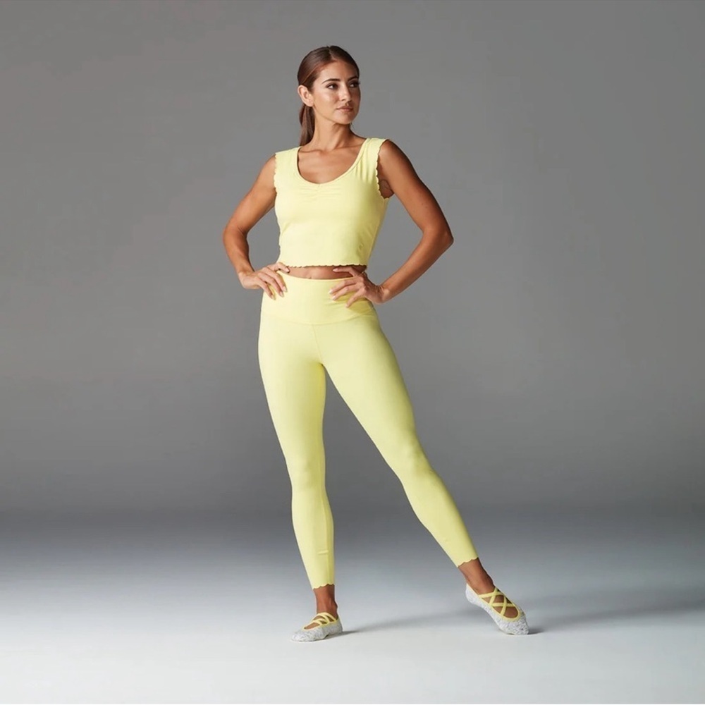 Tavi High Waisted 7/8 Scalloped Tight - Wildflower Yellow